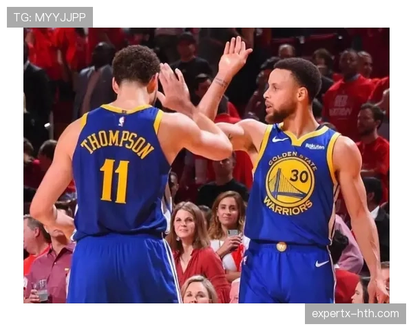 库里与勇士完成续约，继续携手冲击总冠军