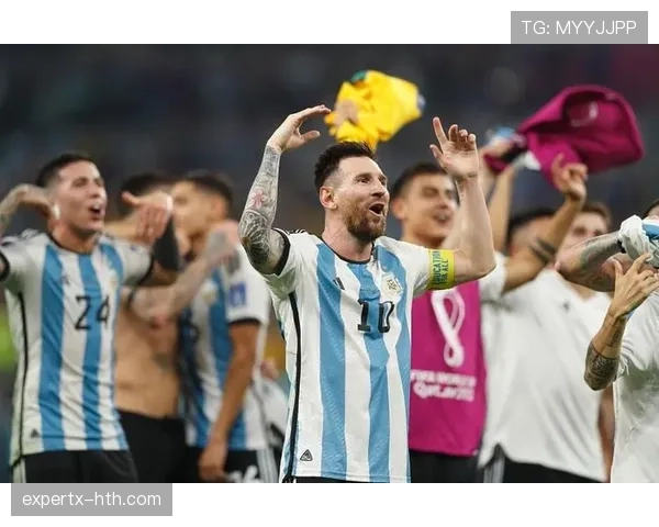 本泽马状态回暖赛场表现亮眼,引领球队全力冲刺争冠 本泽马状态回暖赛场表现亮眼,引领球队全力冲刺争冠