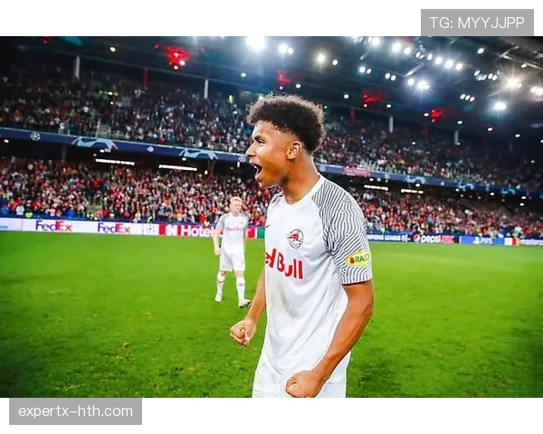 托比亚斯欧冠首秀表现稳健，潜力值得关注