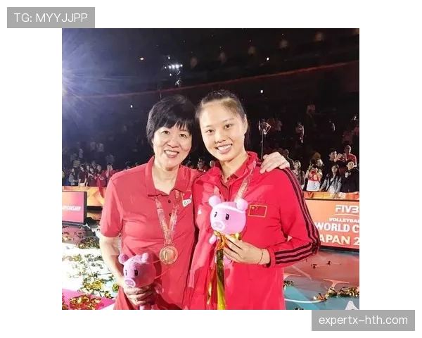 龚翔宇训练完直接拎爱马仕去接娃，这生活节奏谁跟得上